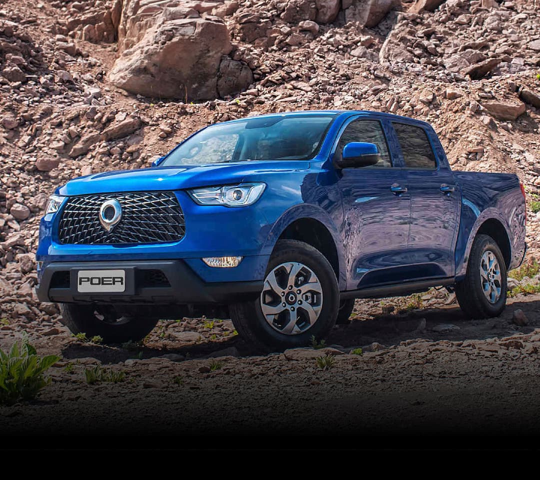 Poer Elite hero image mobile