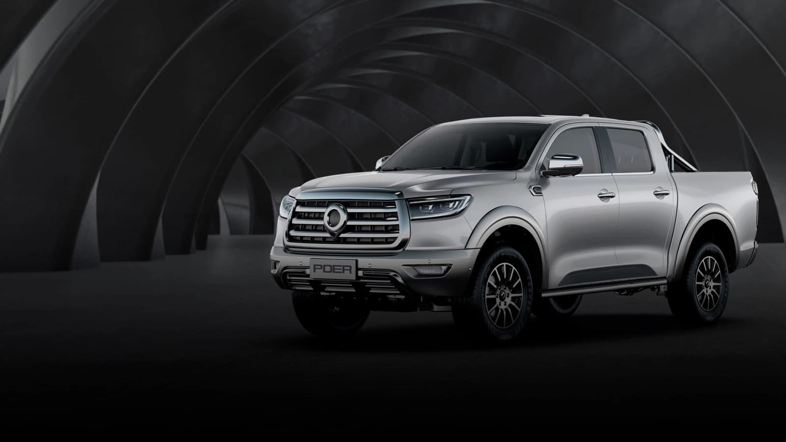 Poer Super Luxury hero image 1