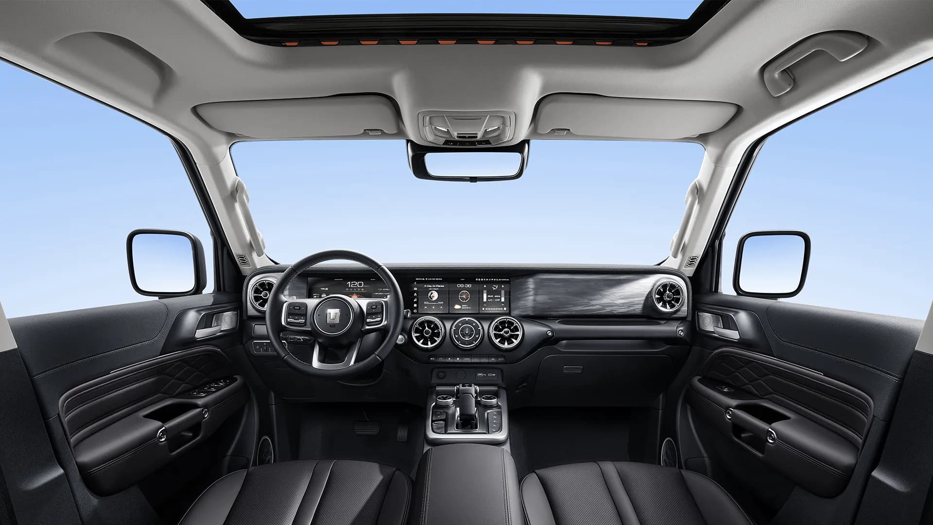 Tank 300 hero image 4